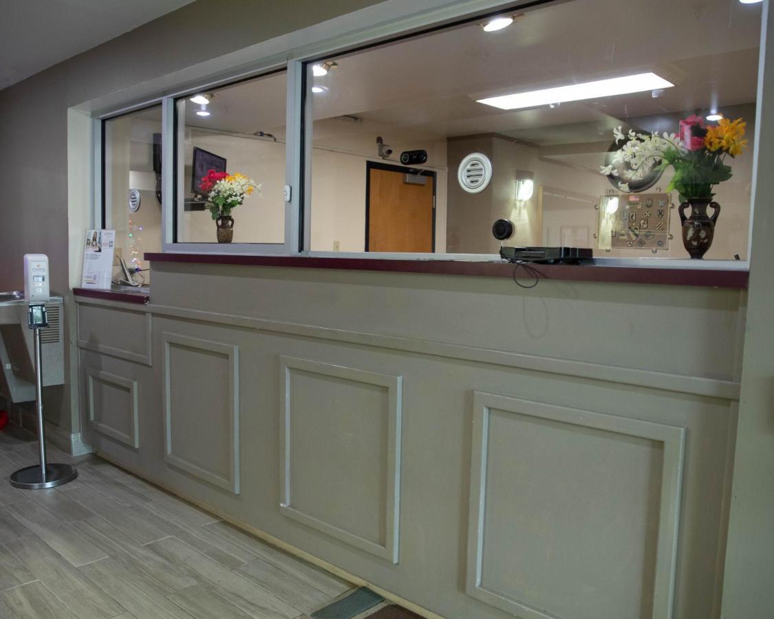 Econo Lodge Near Fort Gregg-Adams I-295 Hopewell Bagian luar foto