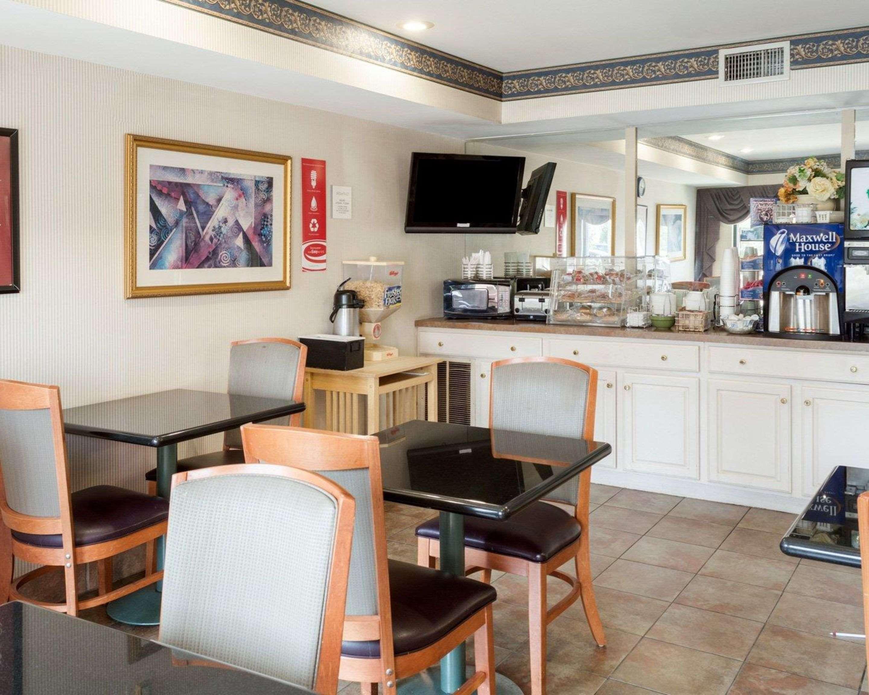 Econo Lodge Near Fort Gregg-Adams I-295 Hopewell Bagian luar foto